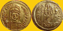 Justinian I solidus.jpg (123633 bytes)